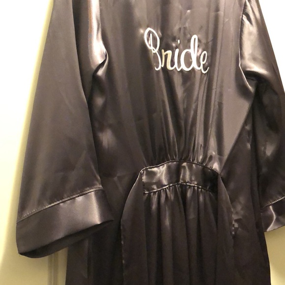 Bride Silk Short Robe - Picture 3 of 7
